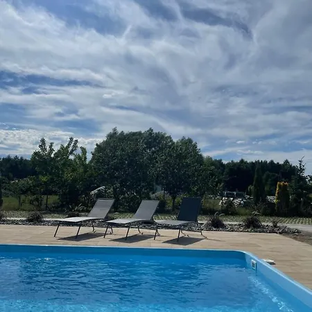 بيت للعطل A Morze Domki- Podgrzewany Basen, Caloroczne Klimatyzowane Domki, Parking
