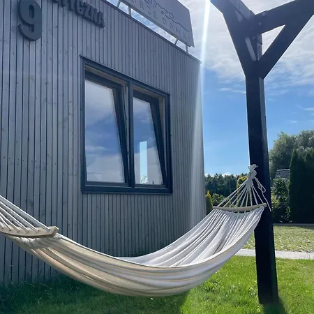 בית נופש A Morze Domki- Podgrzewany Basen, Caloroczne Klimatyzowane Domki, Parking רבאל