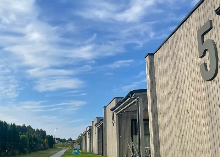 Prázdninový dům A Morze Domki- Podgrzewany Basen, Caloroczne Klimatyzowane Domki, Parking *